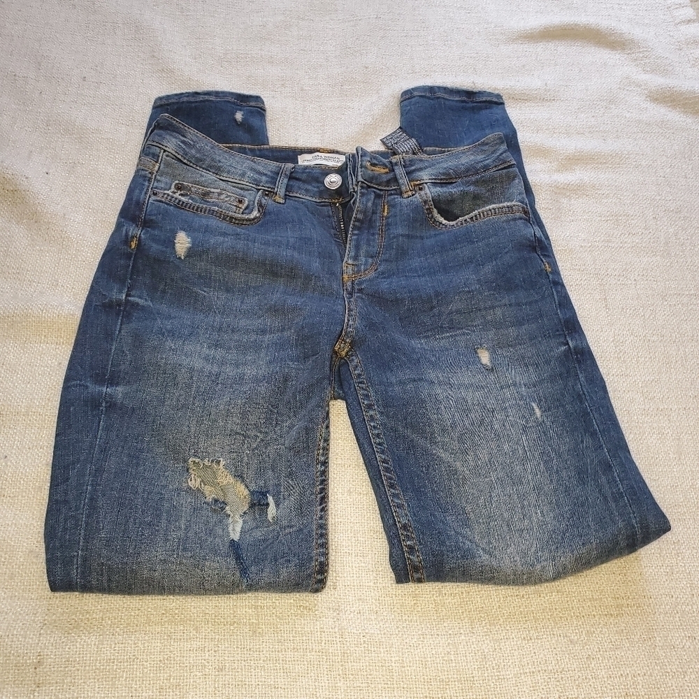 ZARA WOMEN DENIM SKINNY JEANS.
